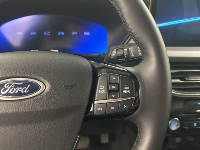 Used 2025 Ford Escape Platinum AWD/4WD image 13