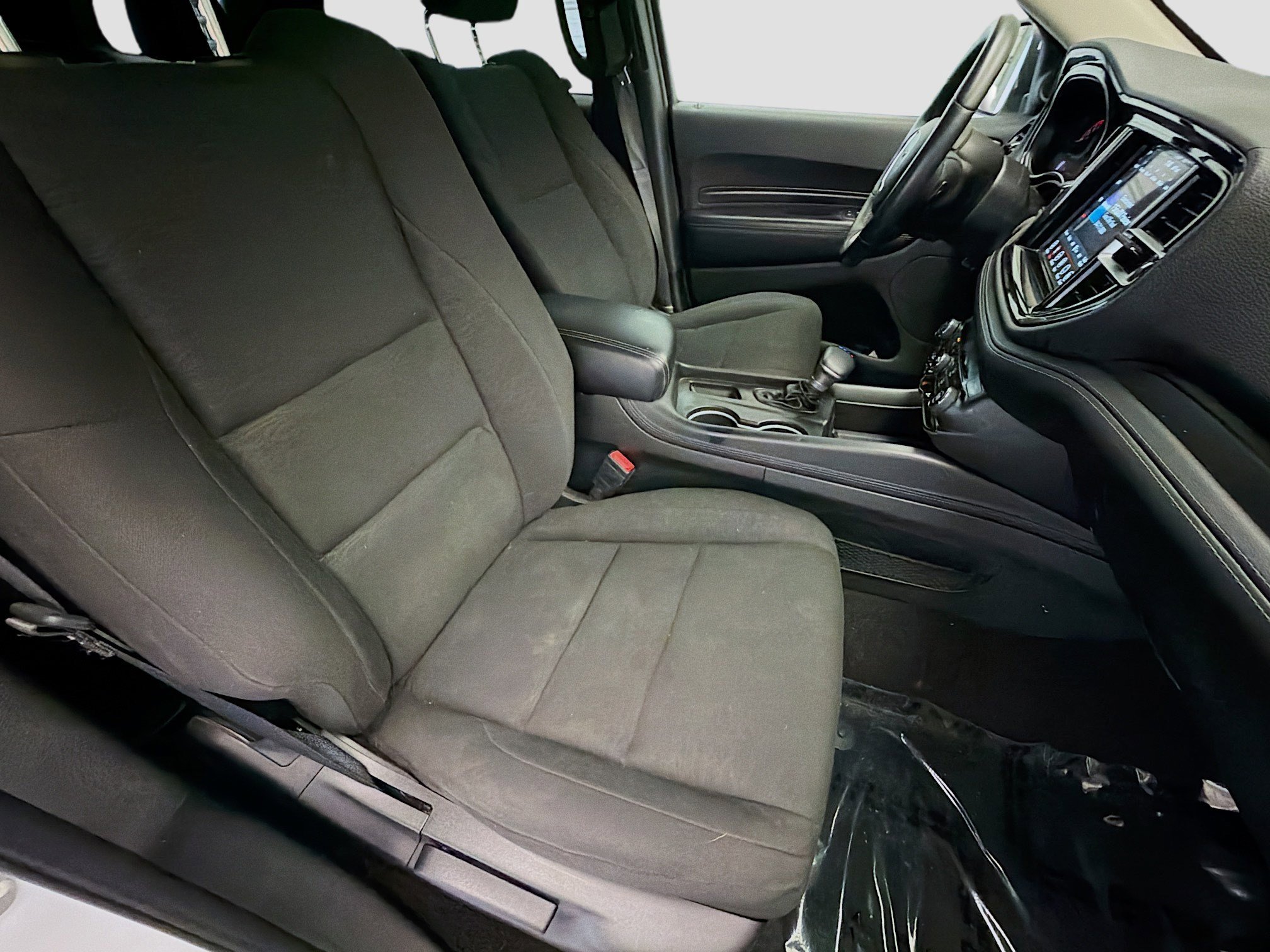 Used 2022 Dodge Durango SXT w/ Anodized Platinum Package RWD image 15