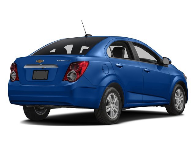 Used 2016 Chevrolet Sonic LT w/ Driver Confidence Package FWD image 2