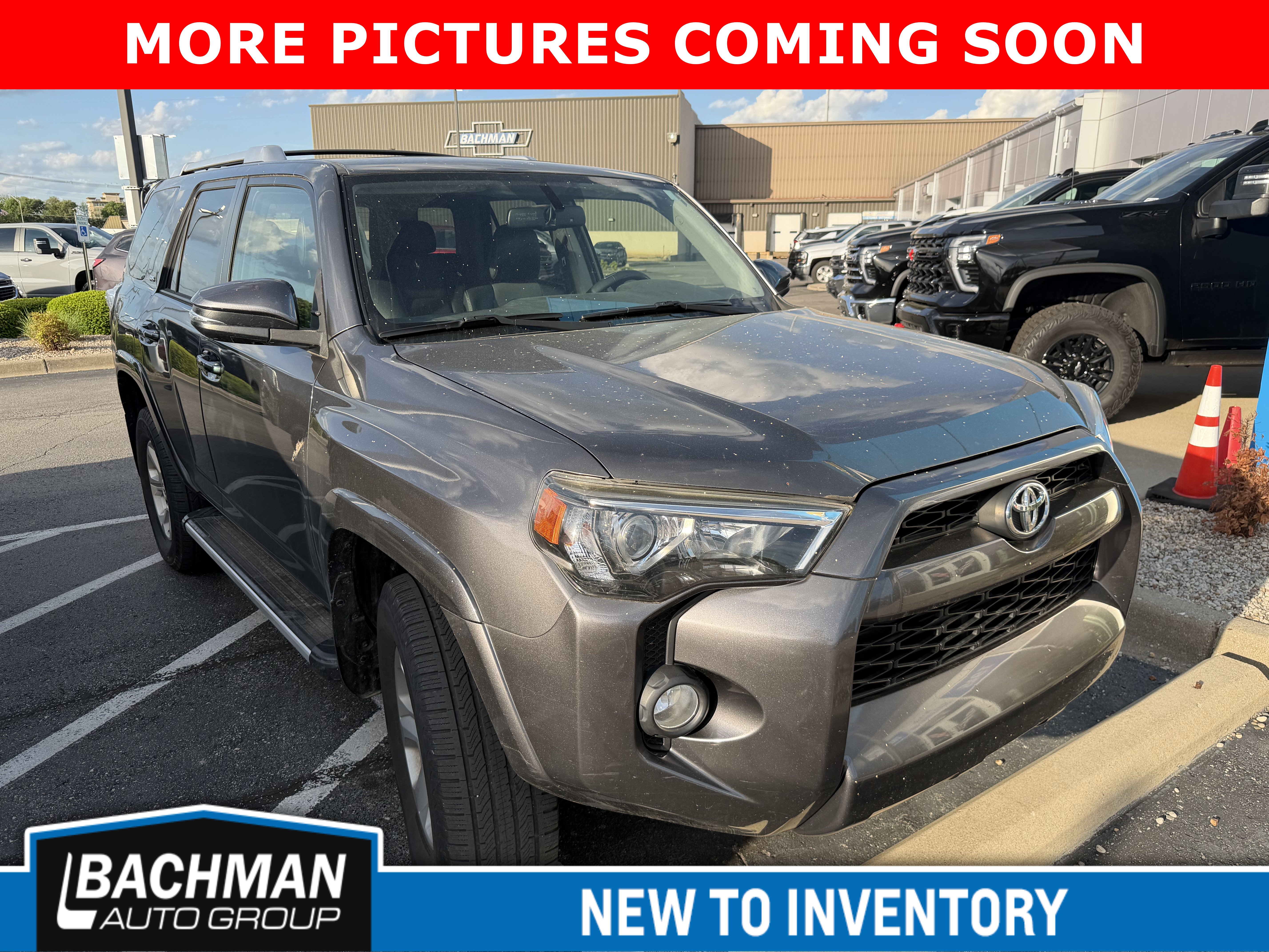 Used 2017 Toyota 4Runner SR5 Premium image 2