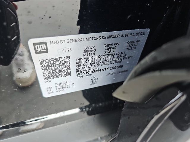 New 2026 Cadillac Optiq Sport 2 w/ LPO, Floor Liner Package image 34