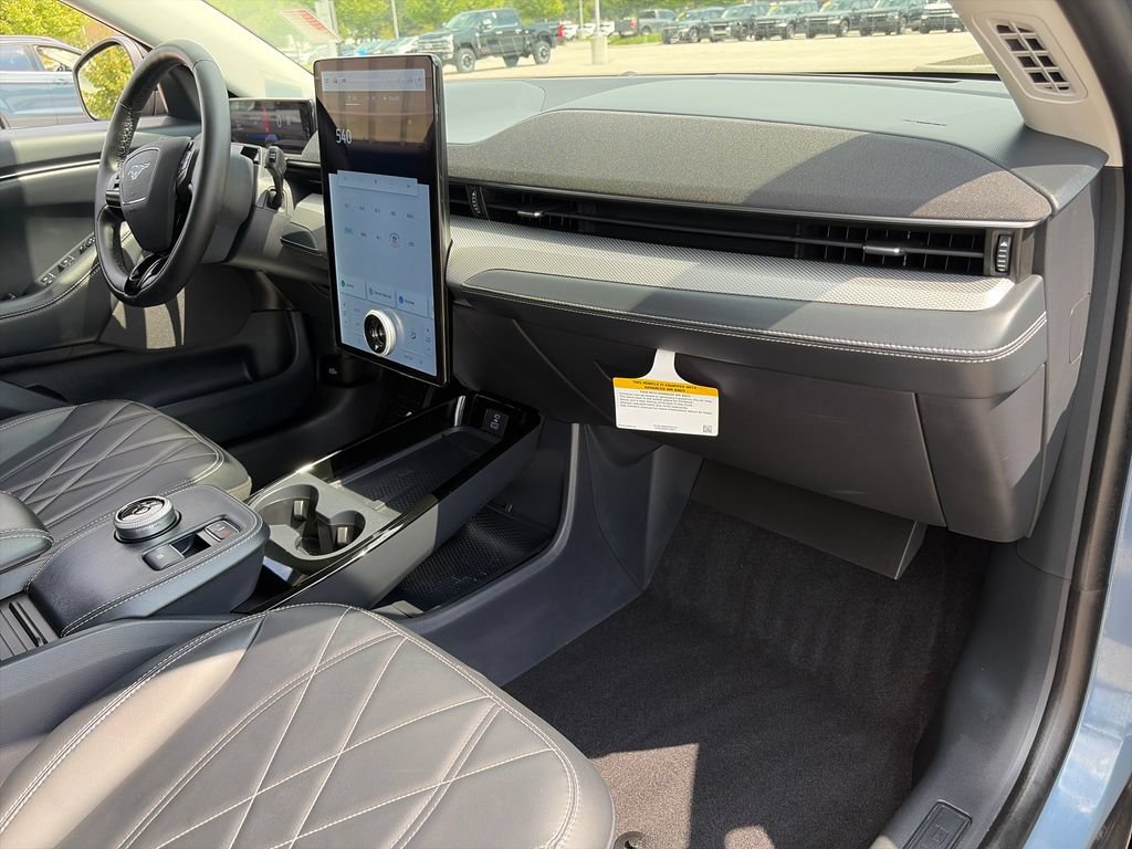 Used 2023 Ford Mustang Mach-E Select RWD image 10
