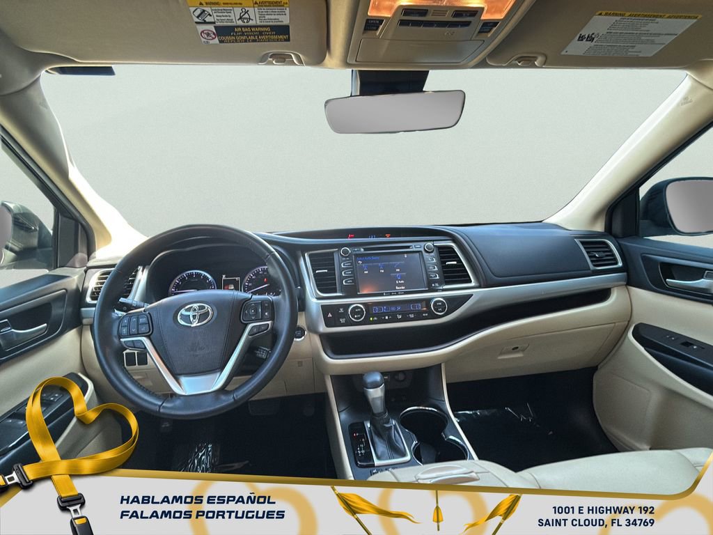 Used 2019 Toyota Highlander XLE image 27