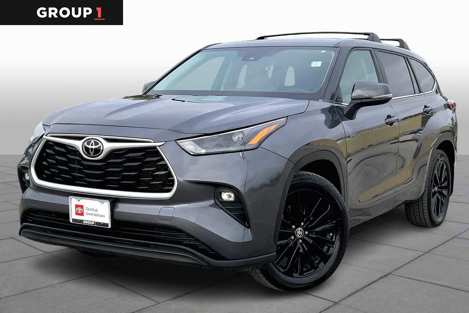 Used 2023 Toyota Highlander LE