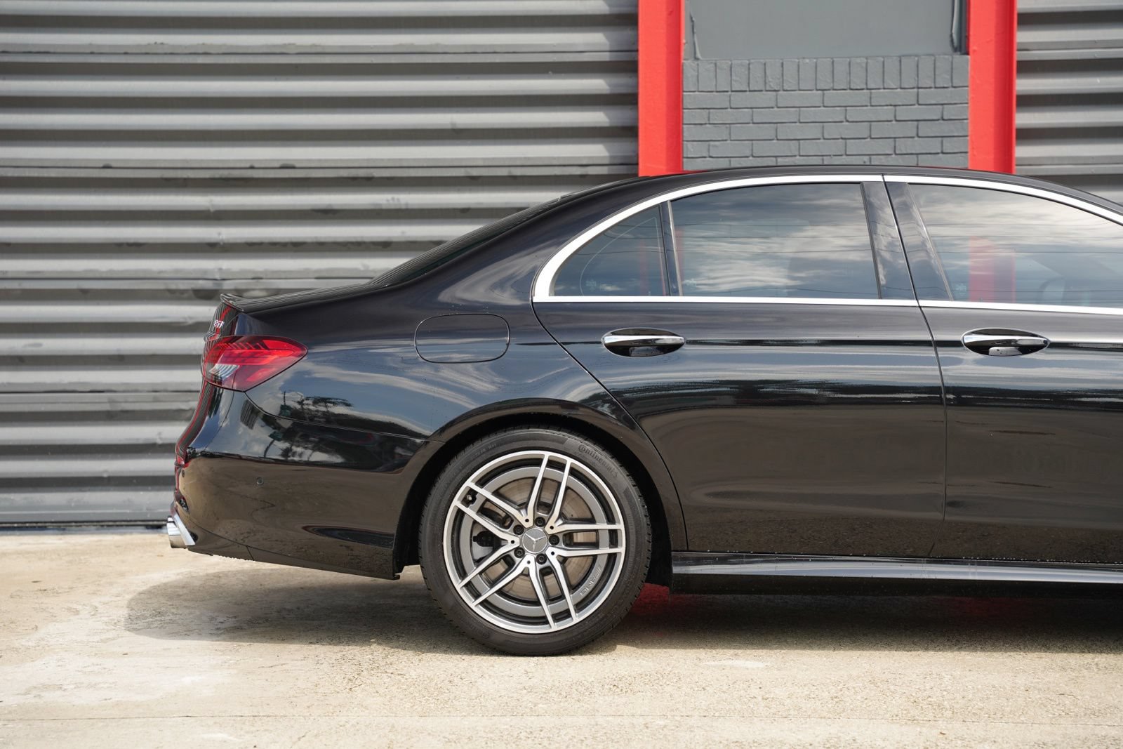 Used 2021 Mercedes-Benz E 53 AMG 4MATIC Sedan image 2