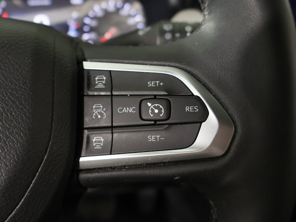 Used 2024 Jeep Compass Limited AWD/4WD image 41