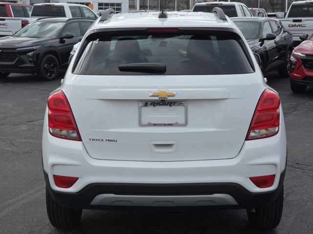 Certified 2022 Chevrolet Trax LT w/ LT Convenience Package AWD/4WD image 17