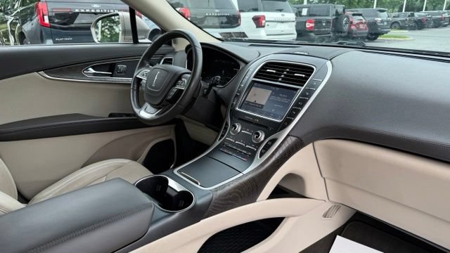 Used 2019 Lincoln Nautilus Reserve AWD/4WD image 36