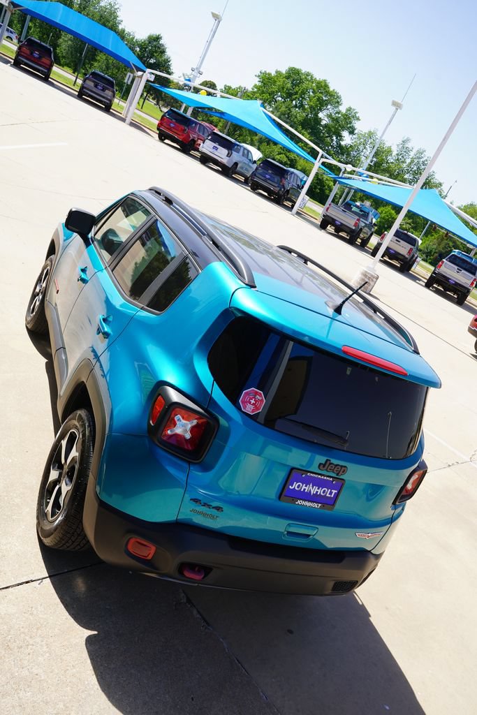 Used 2020 Jeep Renegade Trailhawk w/ Cold Weather Group AWD/4WD image 13