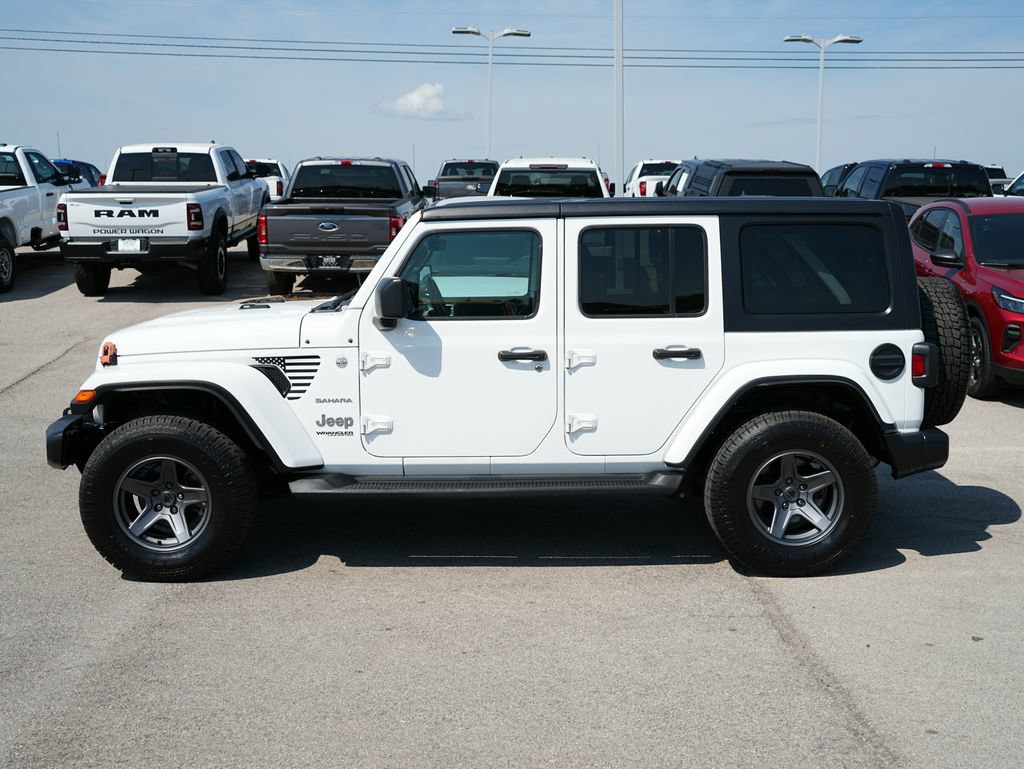 Used 2021 Jeep Wrangler Unlimited Sahara AWD/4WD image 9