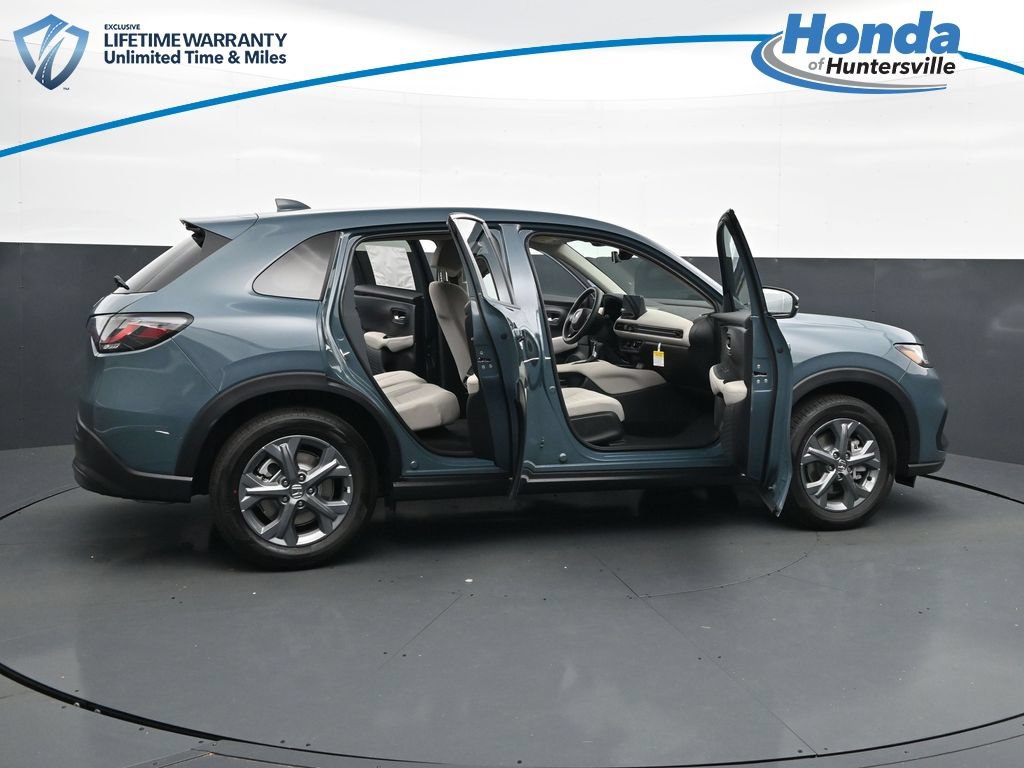 New 2027 Honda HR-V LX image 35