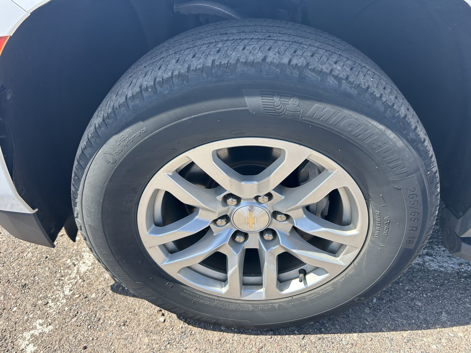 Certified 2023 Chevrolet Suburban LT AWD/4WD image 9