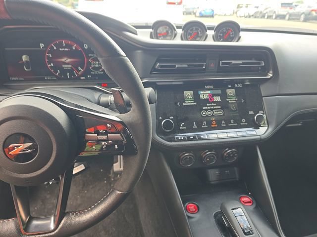 Used 2025 Nissan Z NISMO w/ Floor Mat Package RWD image 12