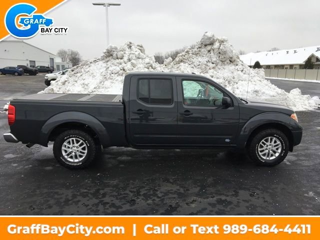 Used 2015 Nissan Frontier SL image 5