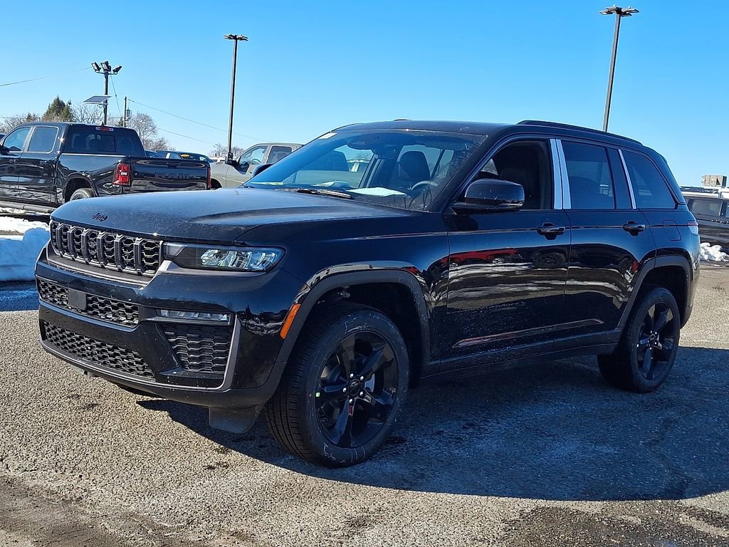 New 2026 Jeep Grand Cherokee Limited w/ Limited Altitude Package AWD/4WD image 4