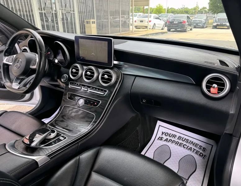 Used 2015 Mercedes-Benz C 300 4MATIC Sedan image 49