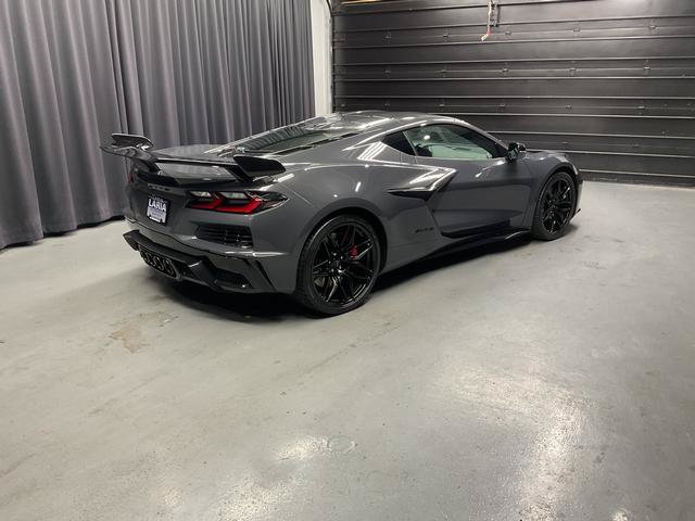 New 2027 Chevrolet Corvette Z06 RWD image 8