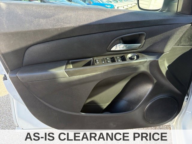 Used 2015 Chevrolet Cruze LT FWD image 23
