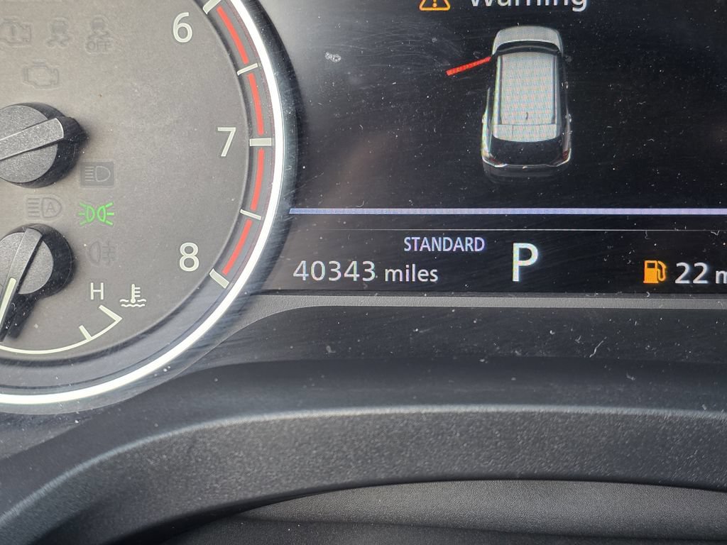 Used 2021 Nissan Rogue SV w/ Premium Package FWD image 29