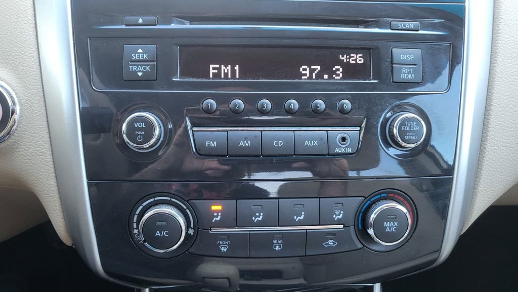 Used 2015 Nissan Altima 2.5 S w/ Power Driver Seat Package image 30