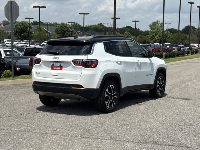 Used 2024 Jeep Compass Limited AWD/4WD image 4
