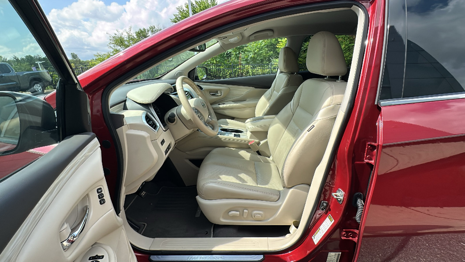 Used 2018 Nissan Murano SL AWD/4WD image 13