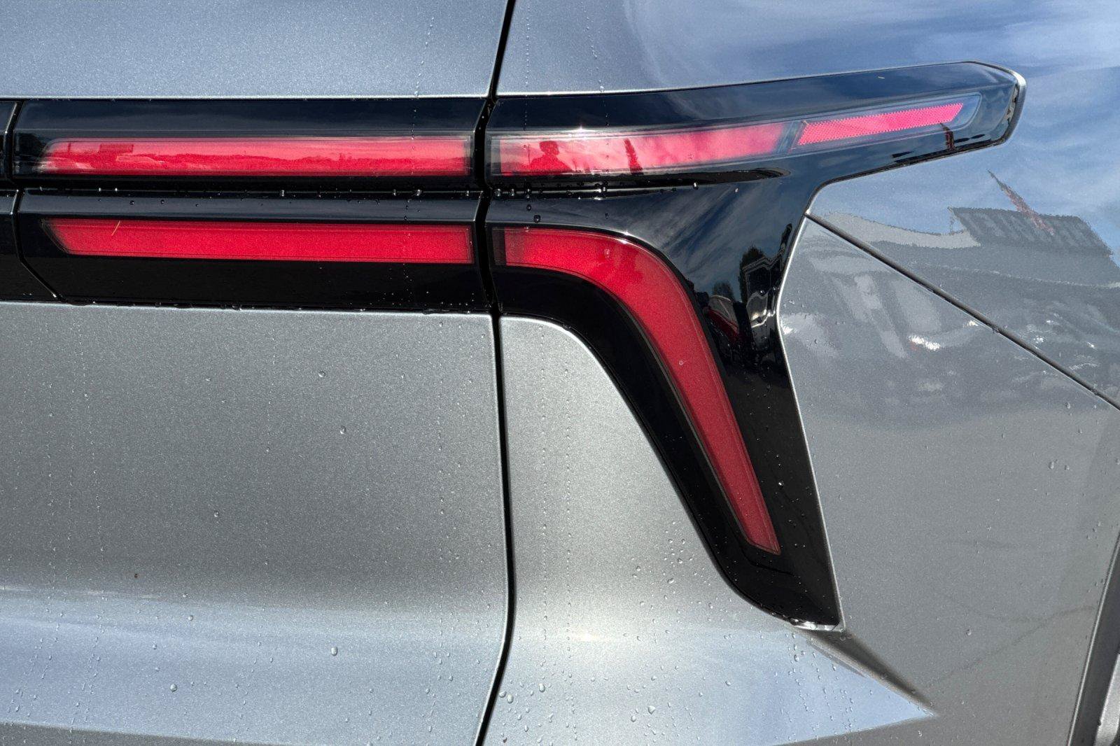 New 2026 Chevrolet Traverse LT FWD image 36