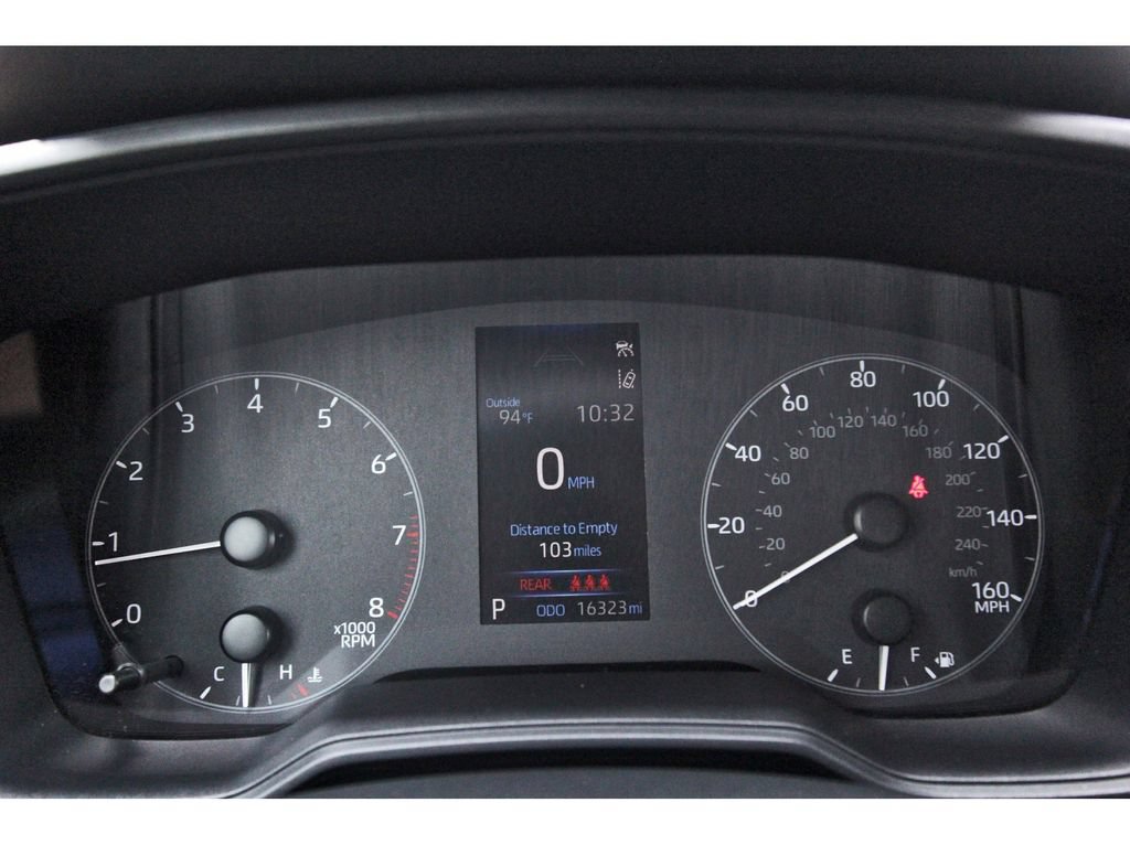Used 2024 Toyota Corolla LE FWD image 13