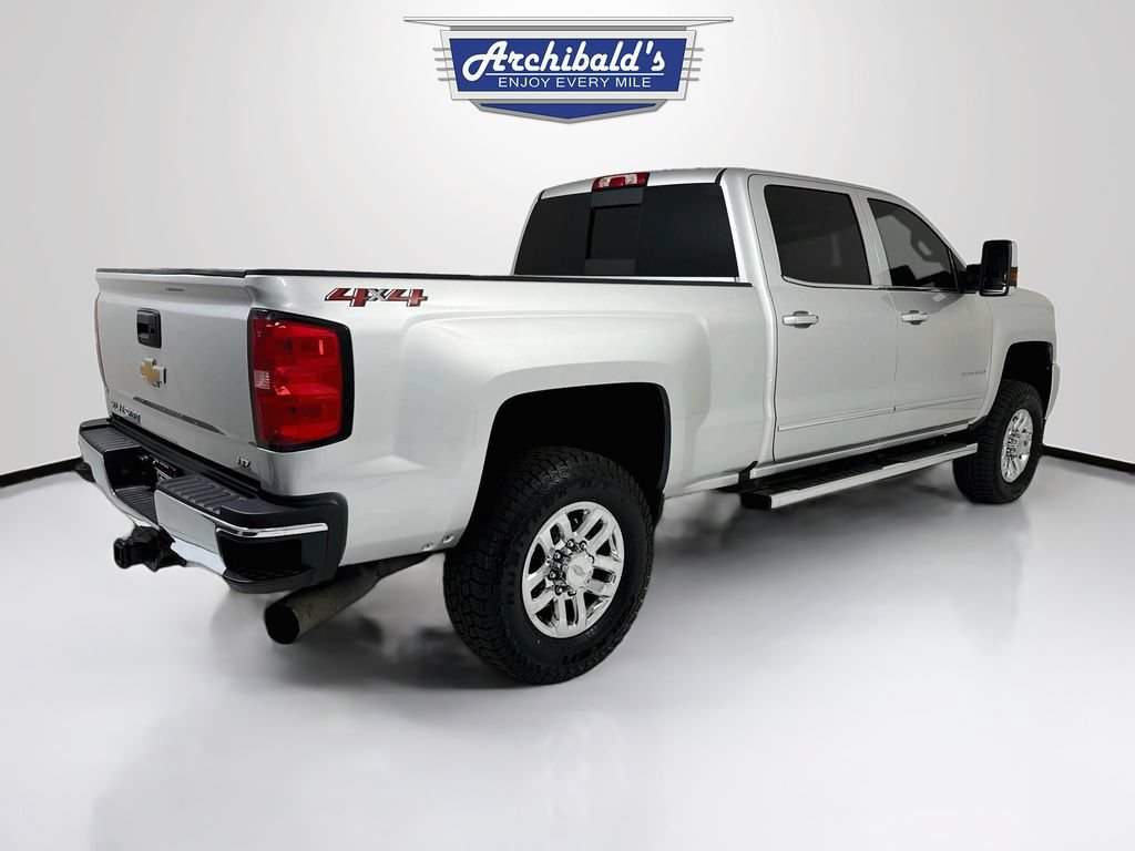 Used 2019 Chevrolet Silverado 3500 LTZ AWD/4WD image 8