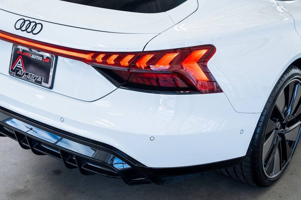 Used 2024 Audi e-tron GT Prestige image 26