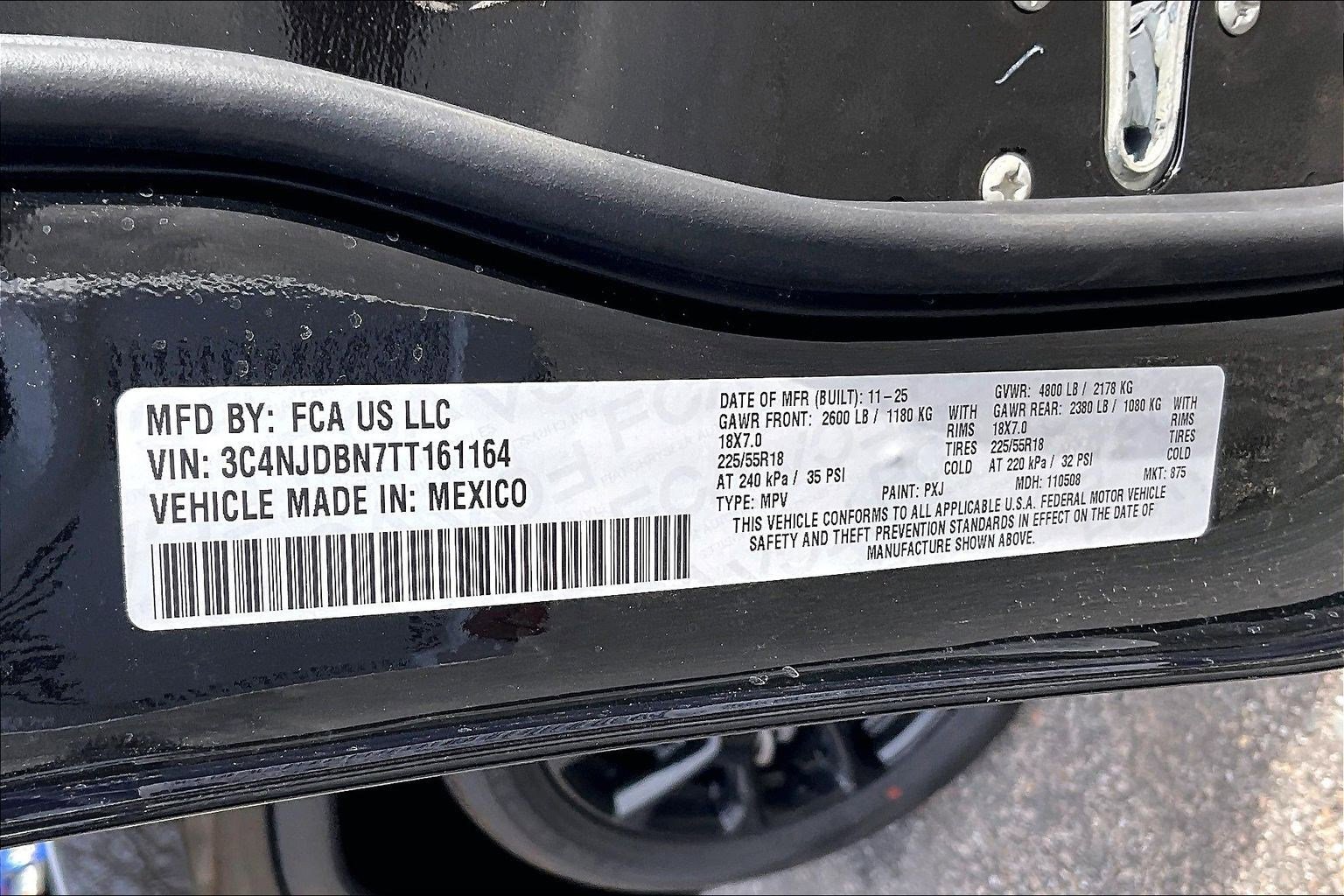 New 2026 Jeep Compass Latitude w/ Sun and Sound Group AWD/4WD image 13