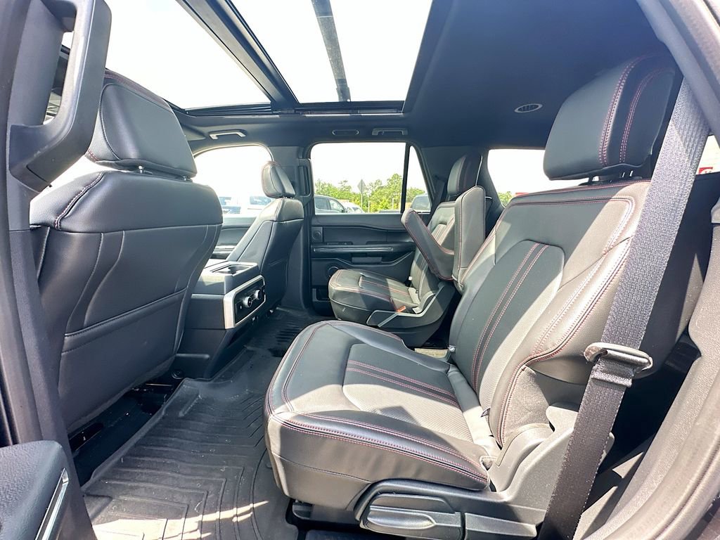 Certified 2024 Ford Expedition Limited RWD image 17
