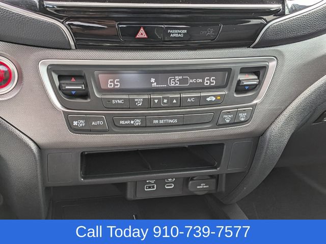 Used 2025 Honda Ridgeline Sport image 25