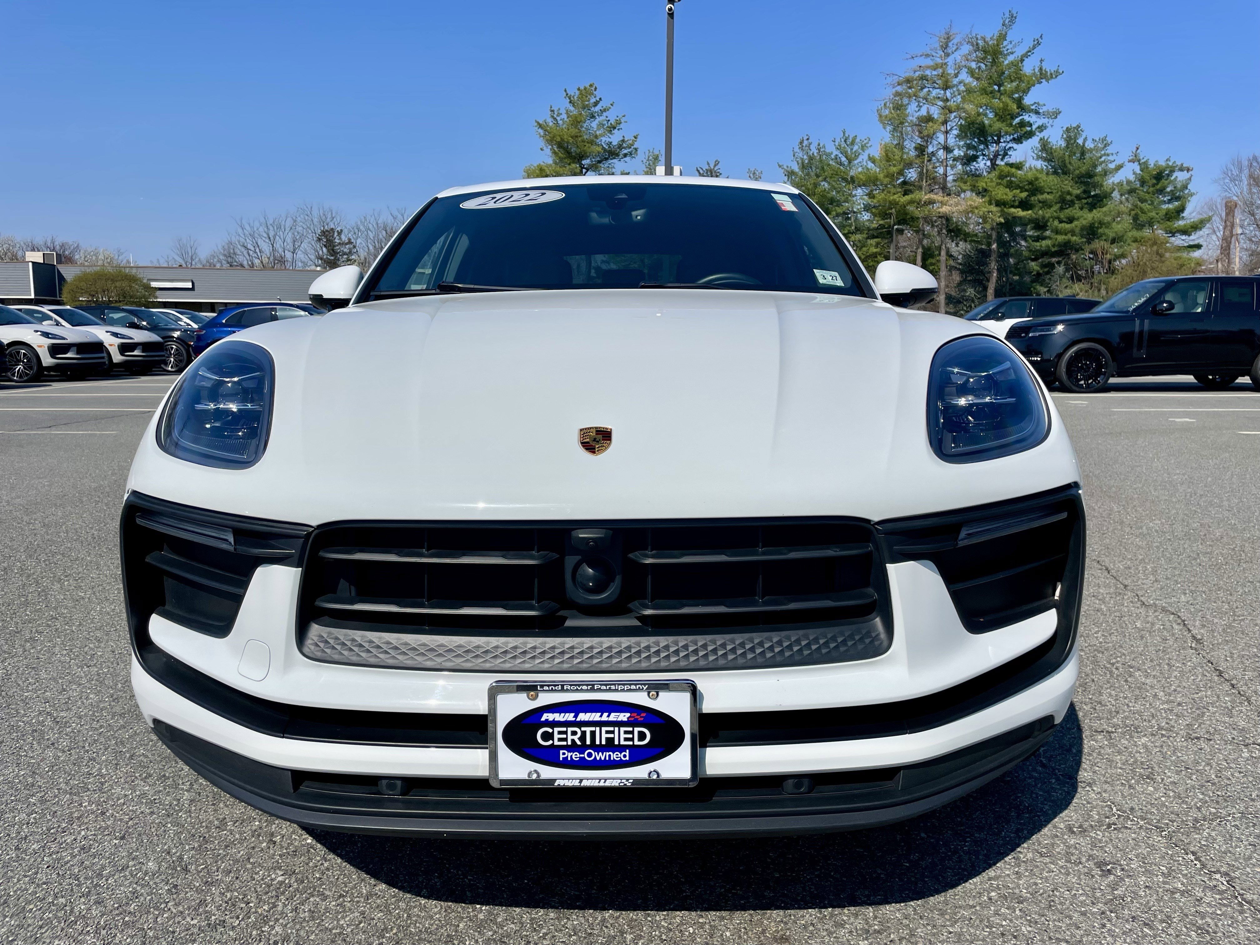 Used 2022 Porsche Macan image 2