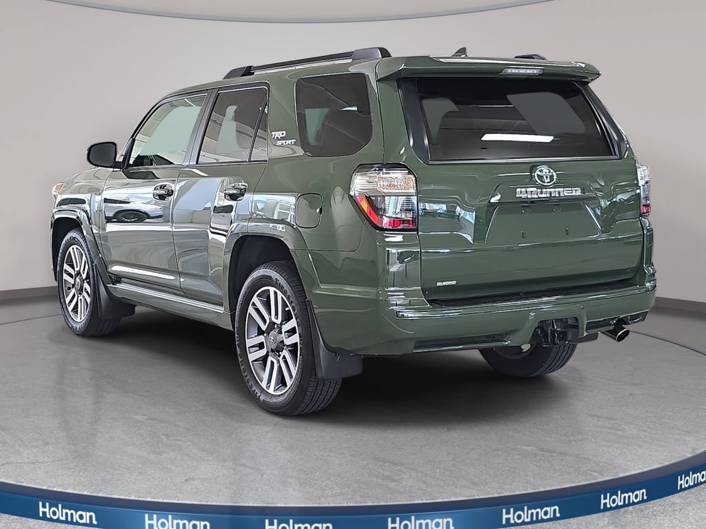 Used 2022 Toyota 4Runner TRD Sport w/ Technology Package RWD image 9