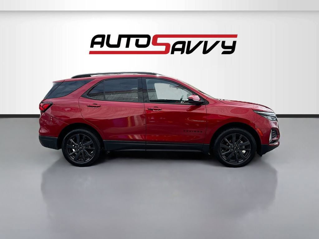 Used 2024 Chevrolet Equinox RS w/ LPO, Floor Liner Package image 8