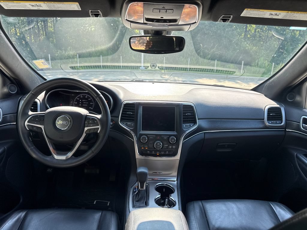 Used 2018 Jeep Grand Cherokee Limited RWD image 16