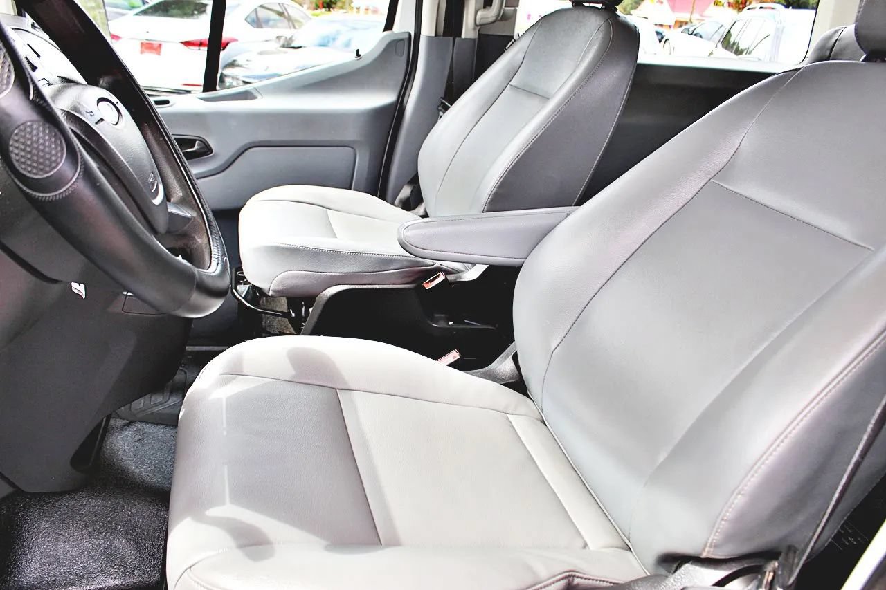 Used 2017 Ford Transit 350 XL RWD image 18