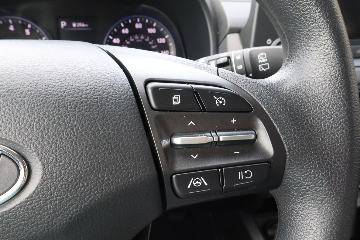 Used 2023 Hyundai Kona SEL image 27