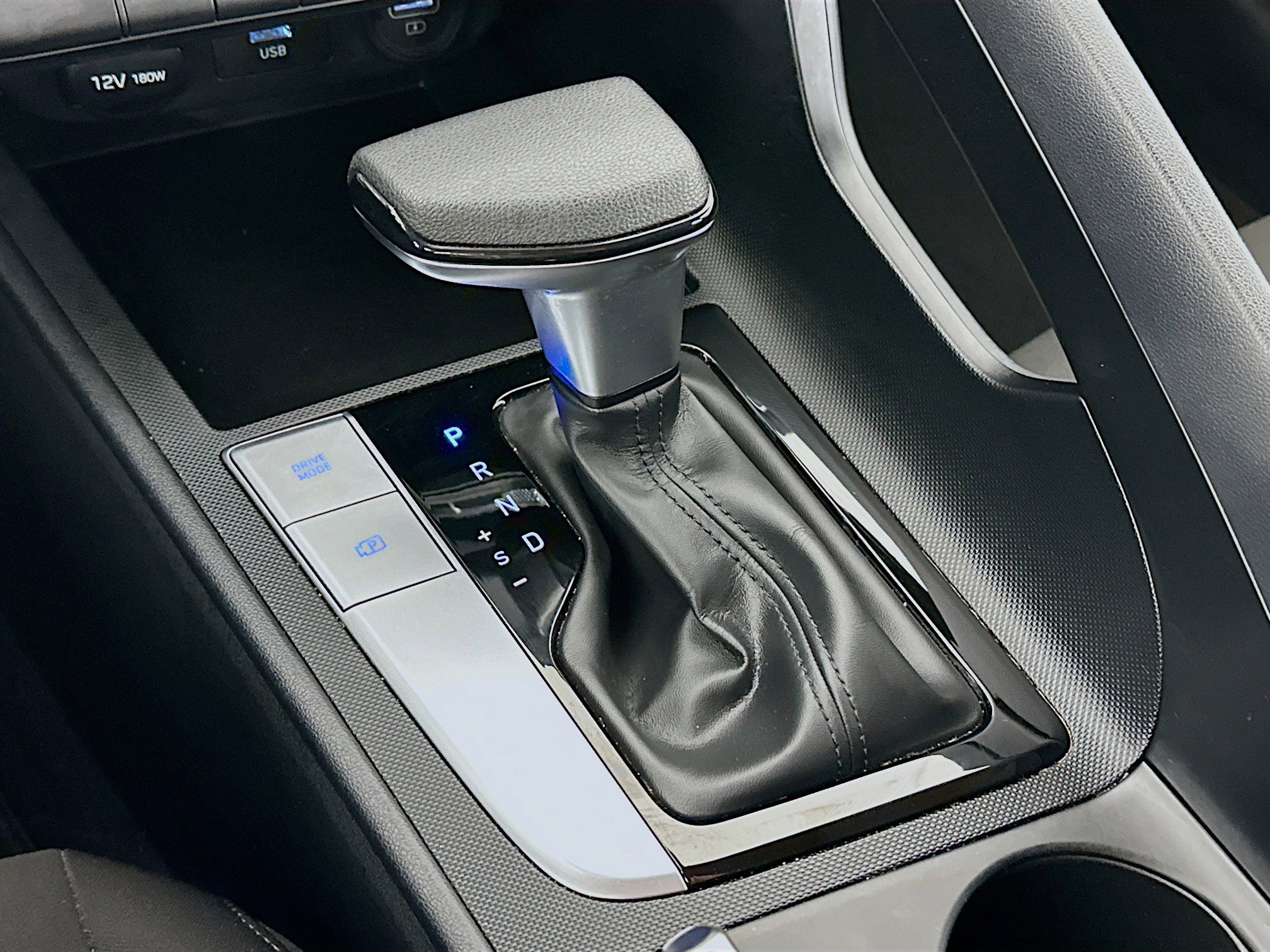 Used 2022 Hyundai Elantra SEL w/ Cargo Package image 23