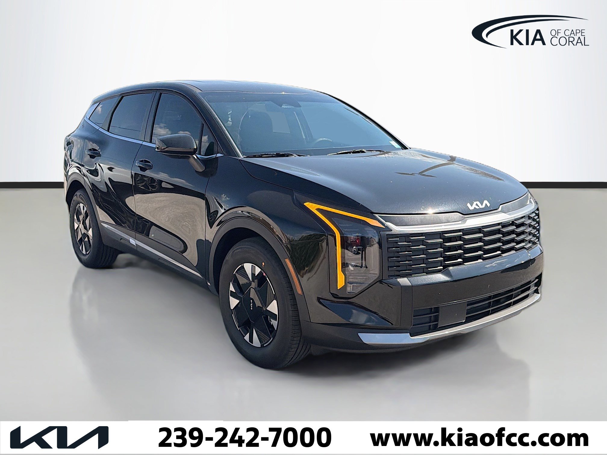 New 2026 Kia Sportage LX FWD image 1