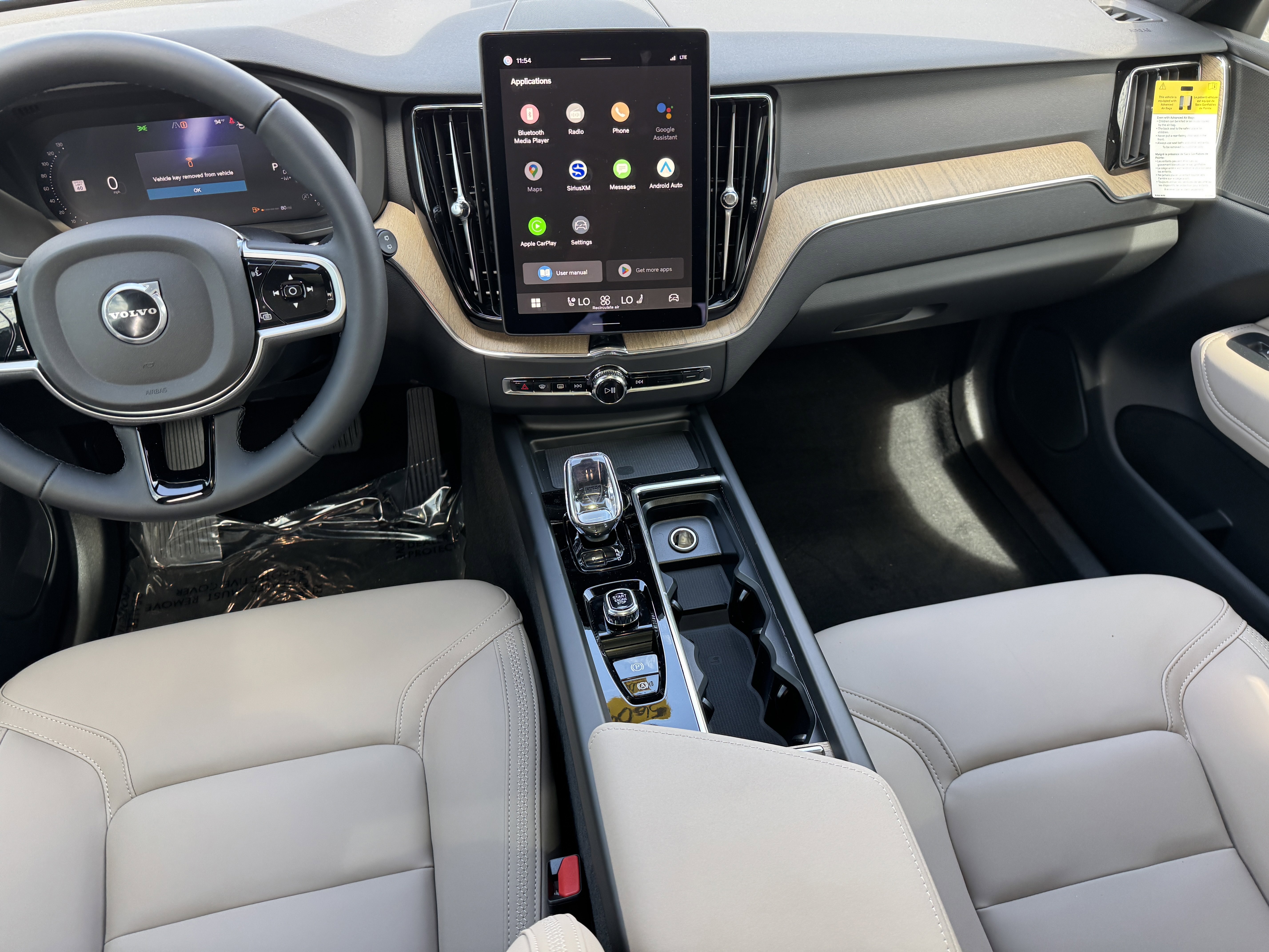 New 2026 Volvo XC60 B5 Plus w/ Protection Package Premier image 15