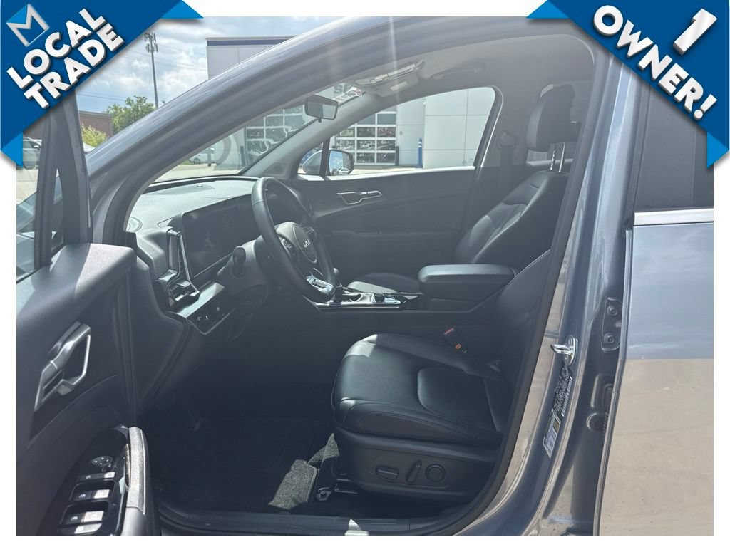 Used 2025 Kia Sportage EX FWD image 10