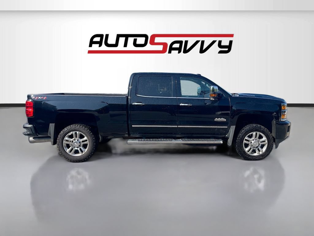 Used 2019 Chevrolet Silverado 2500 High Country w/ Duramax Plus Package AWD/4WD image 8