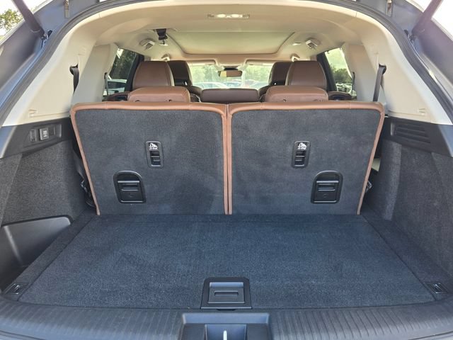 Certified 2022 Acura MDX w/ Technology Package FWD image 14