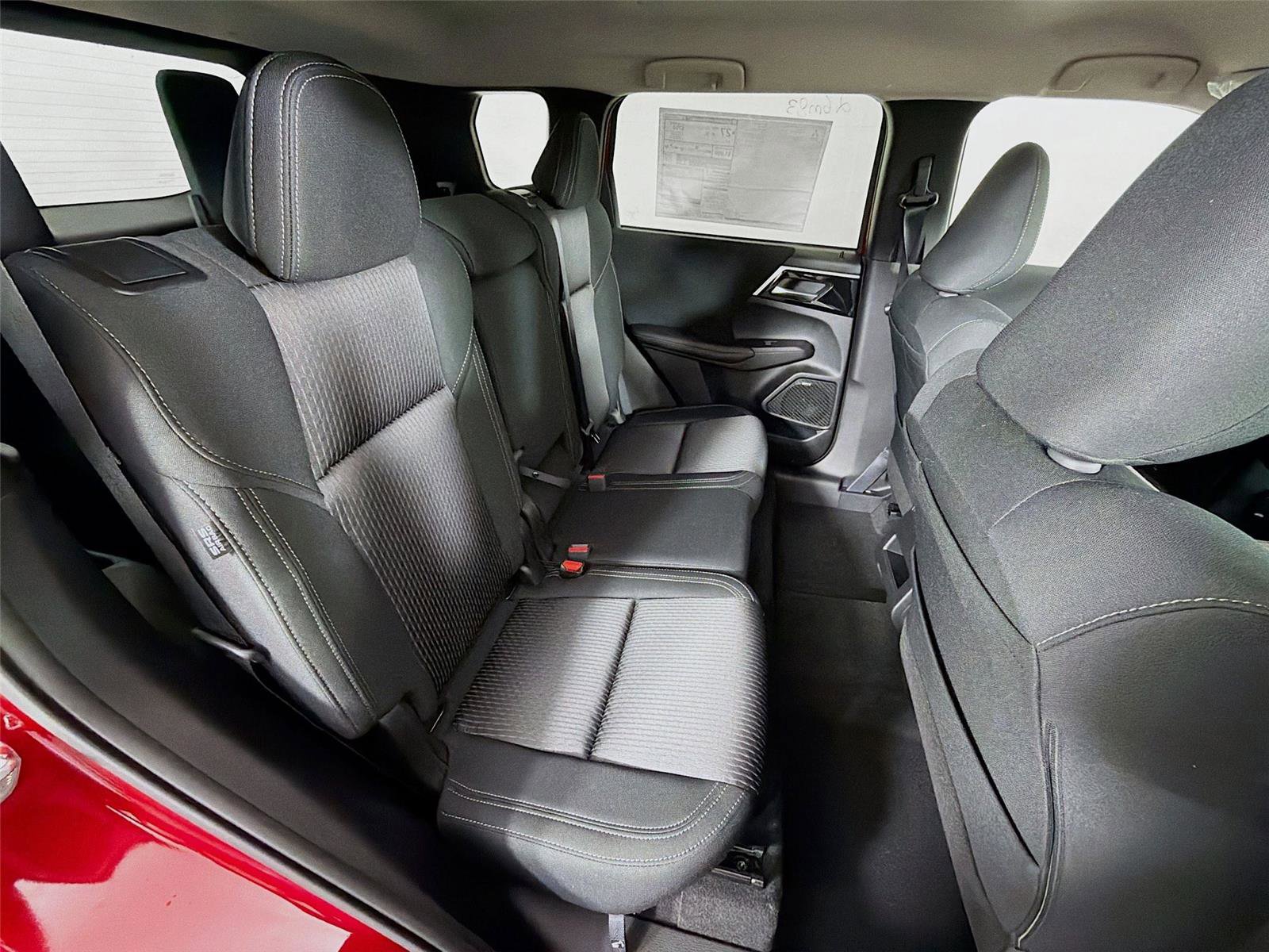 New 2026 Mitsubishi Outlander ES image 29