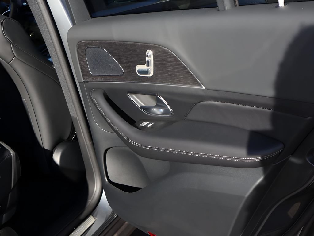 Certified 2026 Mercedes-Benz GLE 350 4MATIC image 18