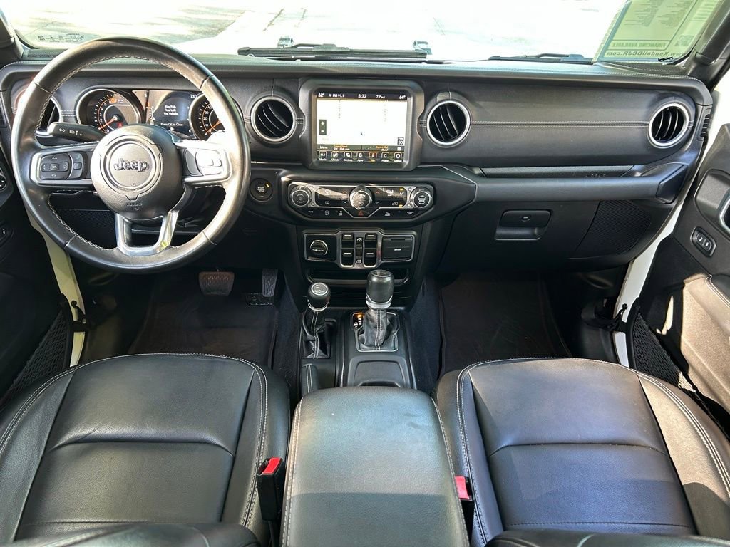 Used 2022 Jeep Wrangler Unlimited Sahara AWD/4WD image 11