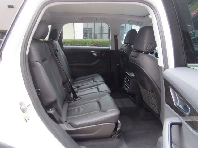 Used 2023 Audi Q7 2.0T Premium Plus w/ Premium Plus Package image 27