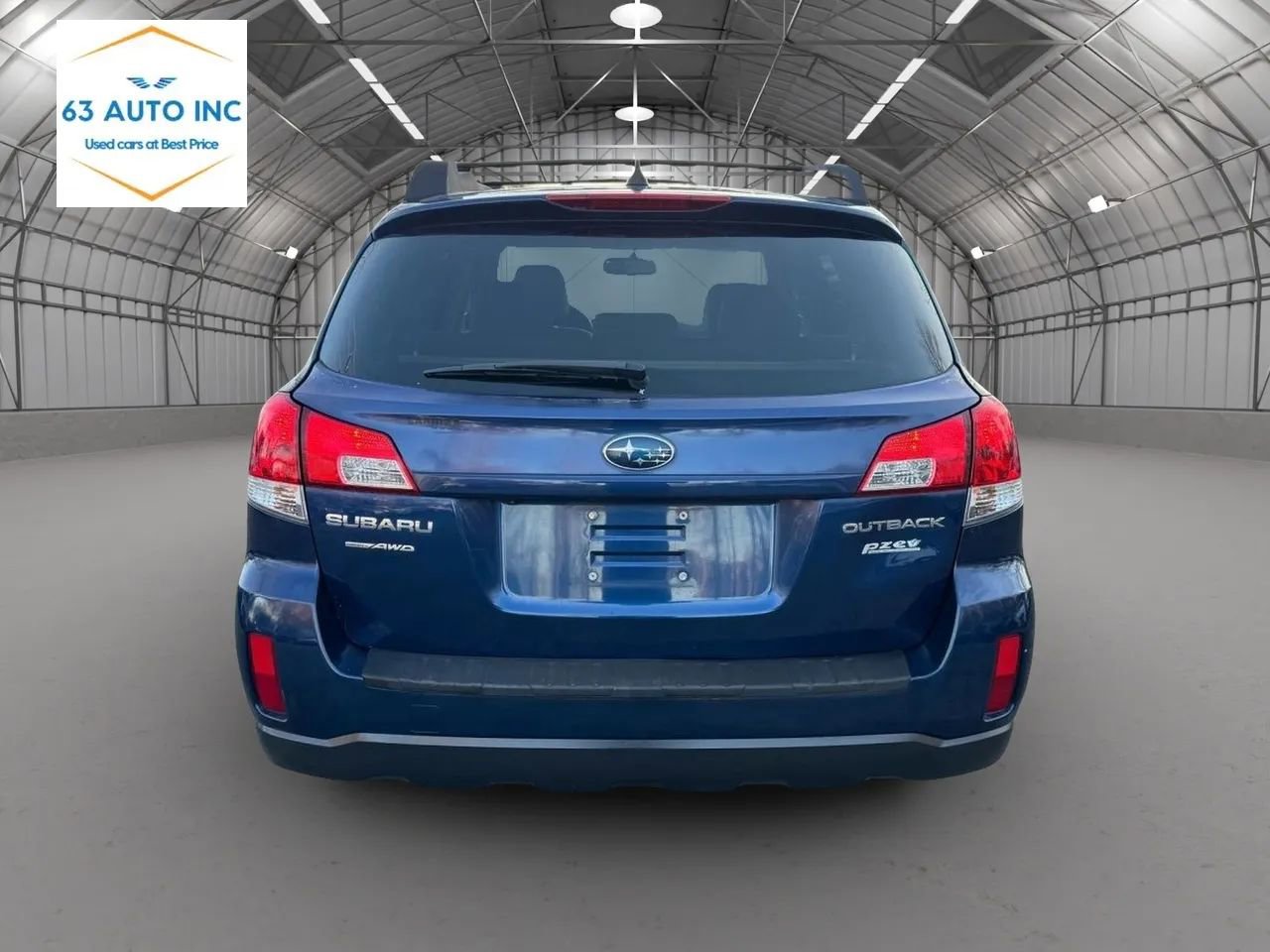 Used 2011 Subaru Outback 2.5i Limited image 4